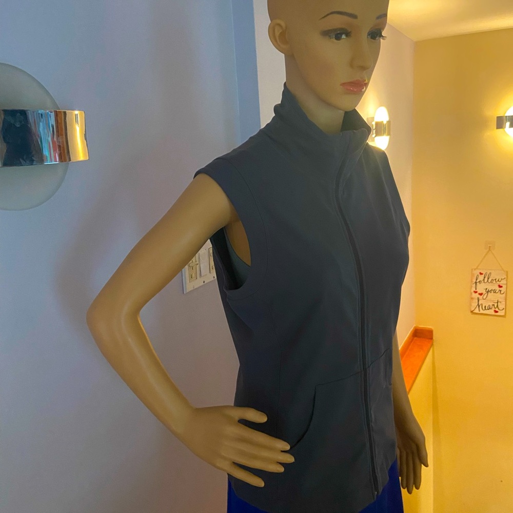 ION Vest